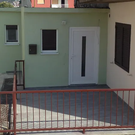Chill Out Beach Apartments Trogir Exterior foto